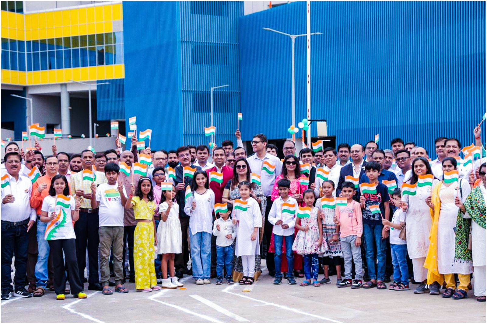 15 ઓગસ્ટ 2025ના રોજ મુંબઈ–અમદાવાદ બુલેટ ટ્રેન પ્રોજેક્ટના વિવિધ સાઇટ ઓફિસોમાં સ્વતંત્રતા દિવસની ઉજવણી કરવામાં આવી
